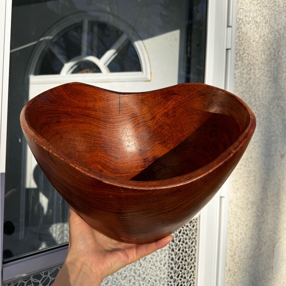 Vintage Elegant teak Bowl - Picture 5 of 10